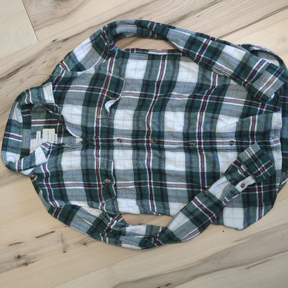 AE American Eagle Plaid Flannel Womens Size xsmall  Green Oversized Cotton